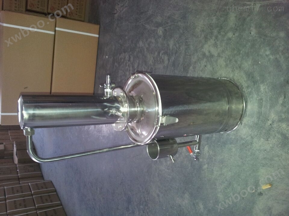 不锈钢蒸馏水器