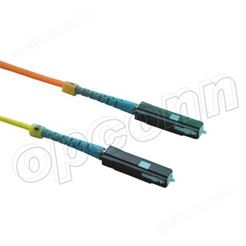 MU型光纤连接器