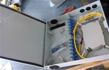 光纤24芯配线箱