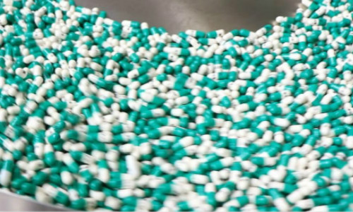 3家药企披露2025半年报，净利润均增超30%